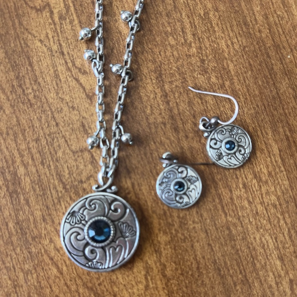 Elegant Brighton Silver and Blue Jewelry Set